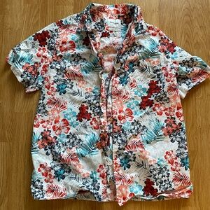 Short Sleeve Button Up Hawaiian Shirt